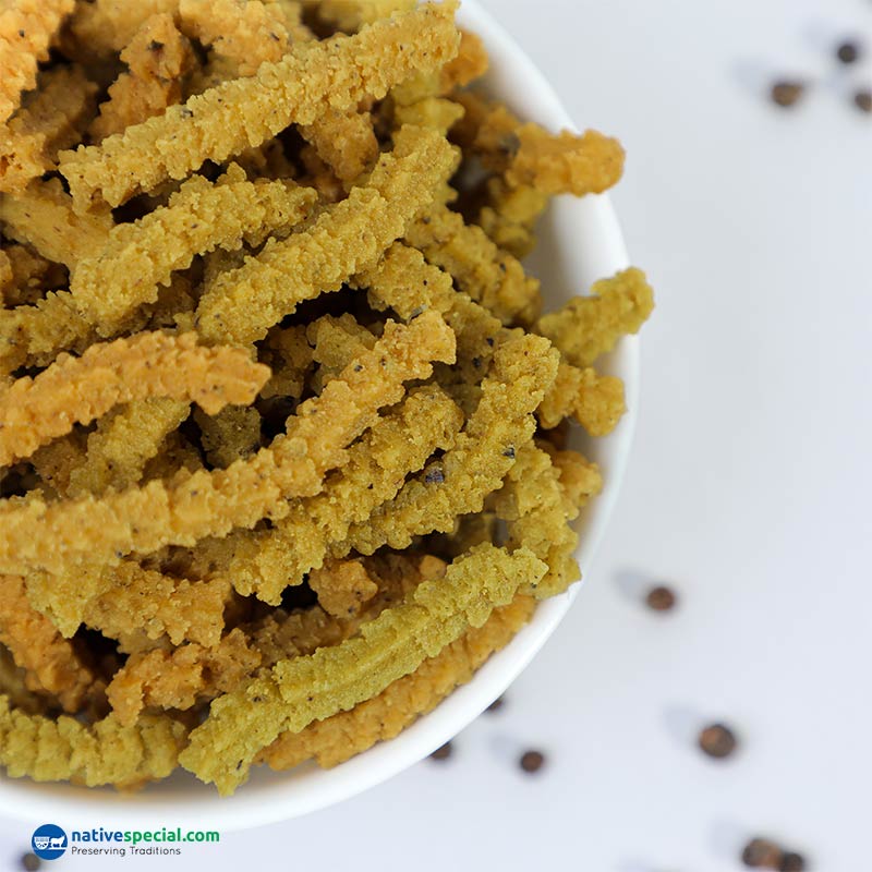 Betel Leaf Garlic Murukku - வெற்றிலை பூண்டு முறுக்கு