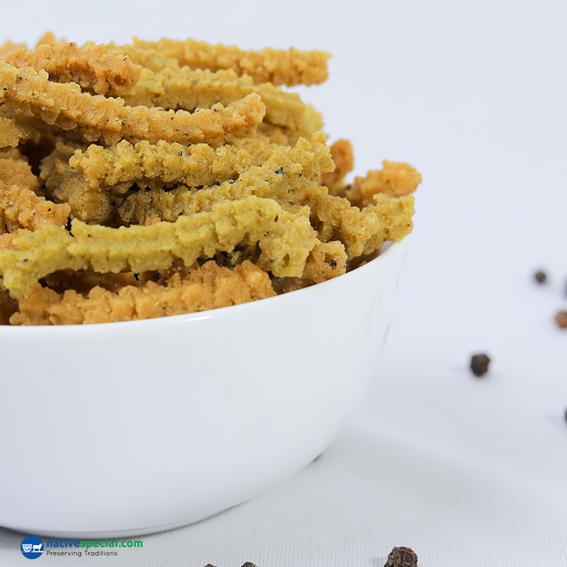Betel Leaf Garlic Murukku - வெற்றிலை பூண்டு முறுக்கு