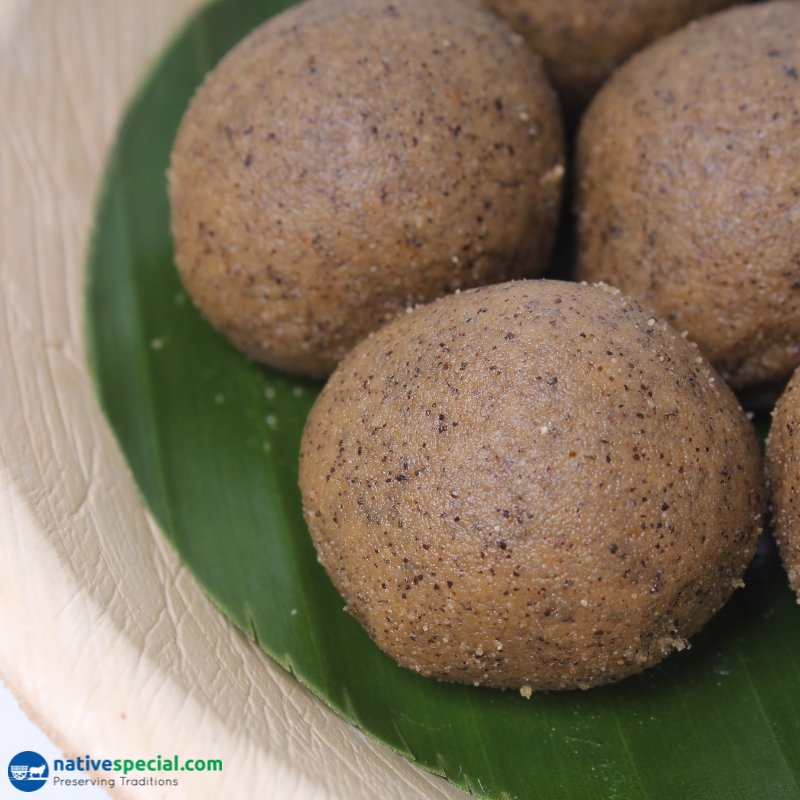 Karuppu Ulundhu Urundai (ghee) - கருப்பு உளுந்து உருண்டை